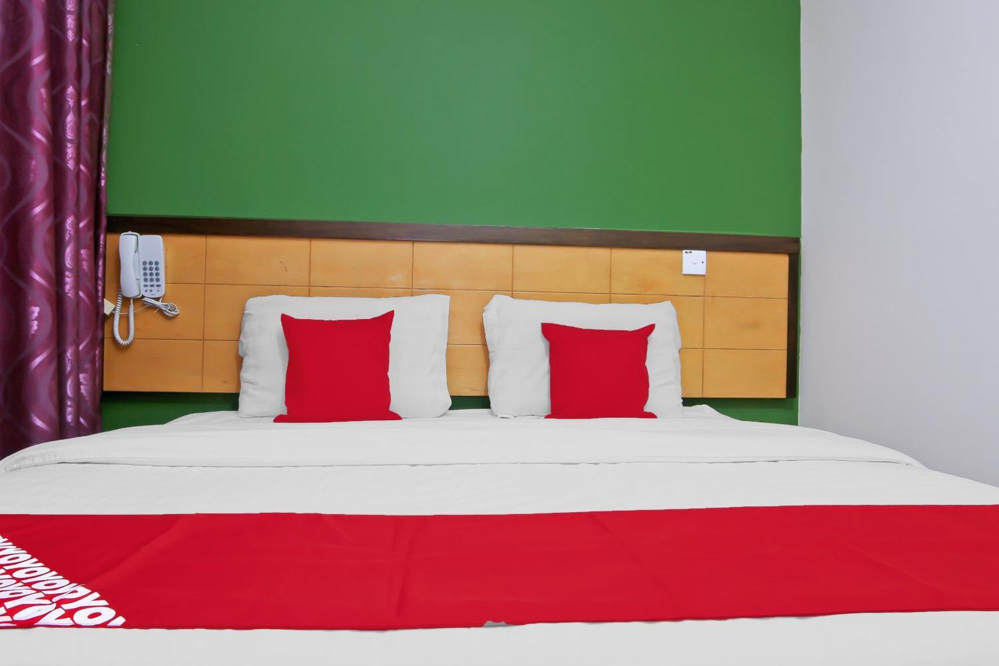 Oyo 44054 Holiday Mansion Inn Sibu Eksteriør bilde