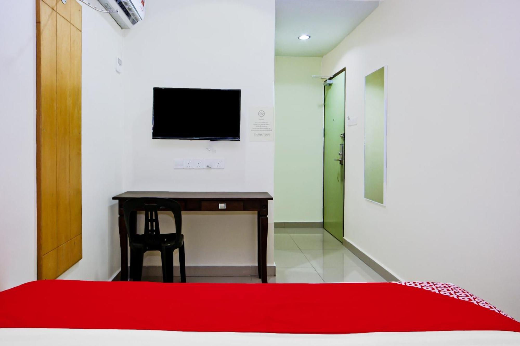 Oyo 44054 Holiday Mansion Inn Sibu Eksteriør bilde
